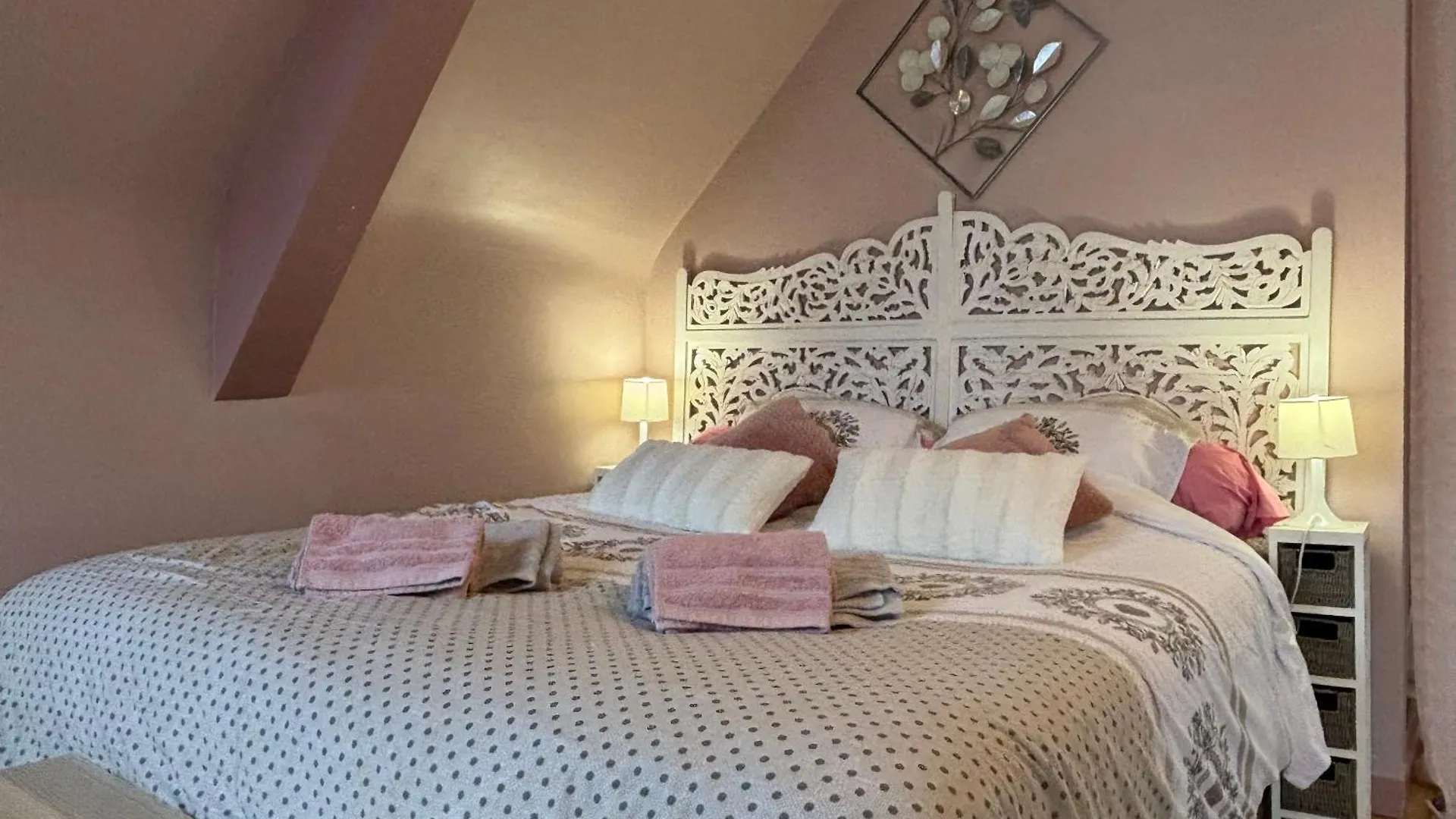 Appartement Le Grenier studio de charme centre historique Dinan
