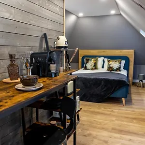 Escapade Place 11 N5b - Centre Dinan